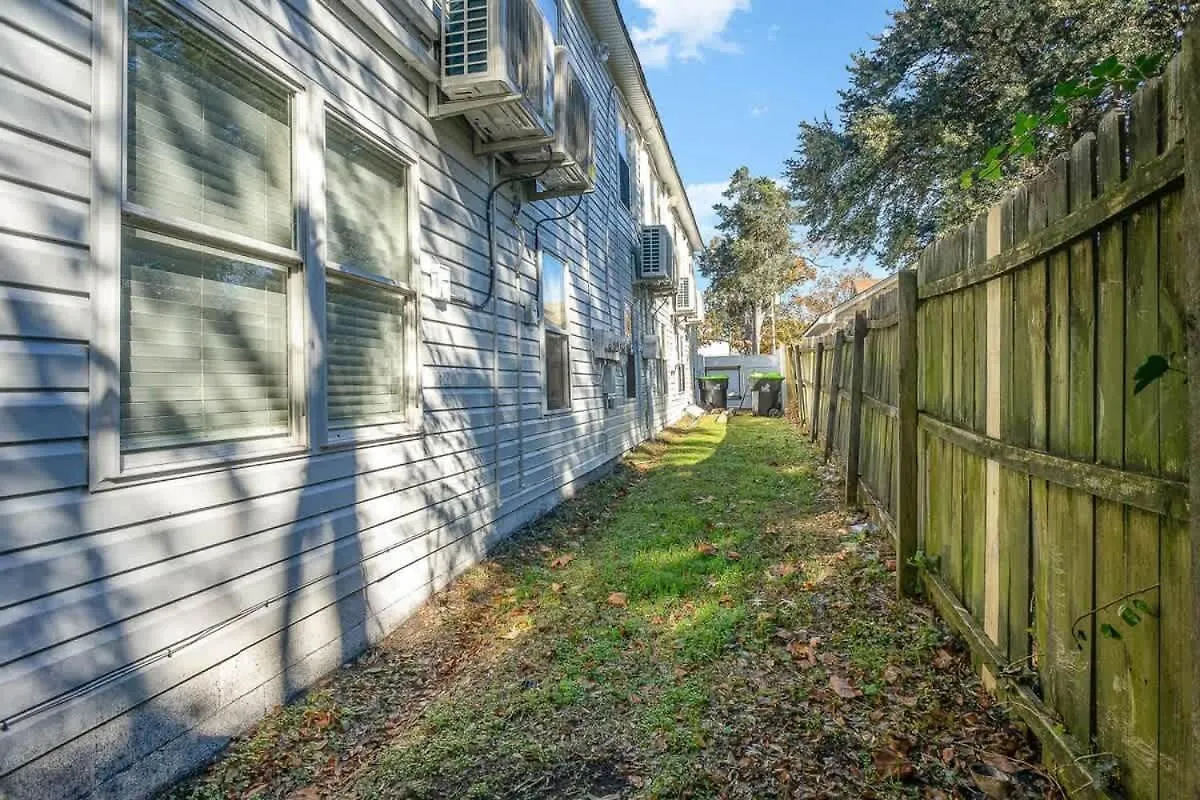 Apartment Hillside Cove - Sail Suite North Camellia Acres